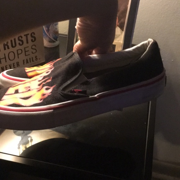 Slide in vans - Picture 2 of 2